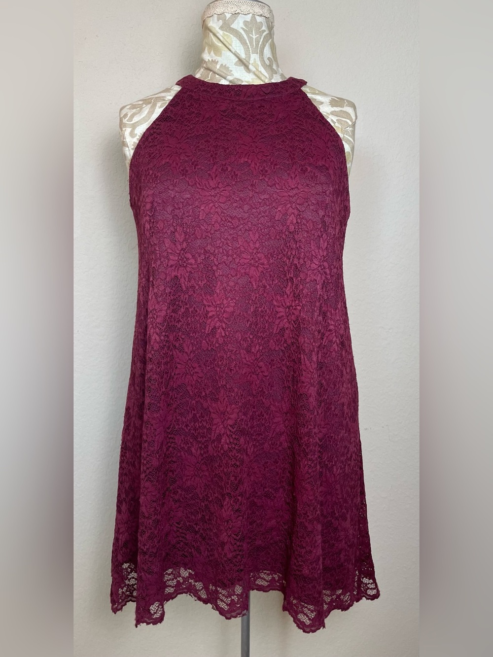 Title: Altar’d State Burgundy Lace Mini Cocktail Dress Size Medium